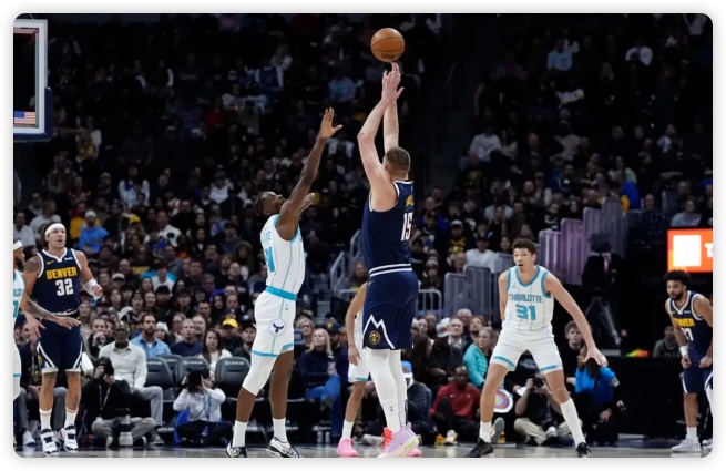 約老師29+17+9小橋36分 威少?gòu)?fù)出掘金勝黃蜂豪取9連勝